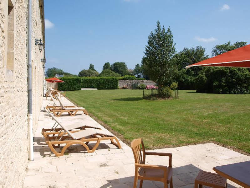 Domaine De La Ranconniere Et De Mathan Crépon Exteriör bild
